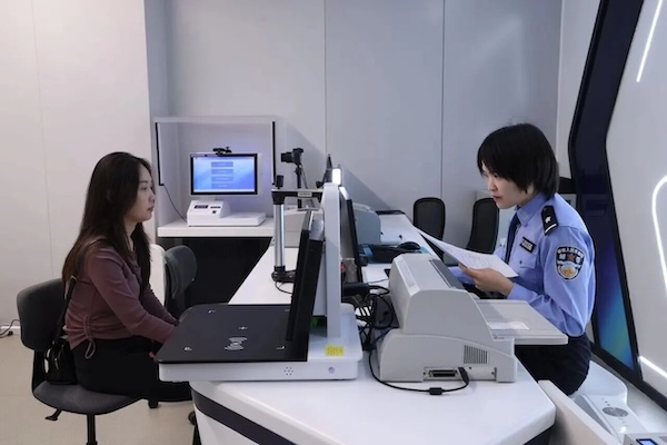 Hangzhou launches license-swap car rental service for overseas visitors
