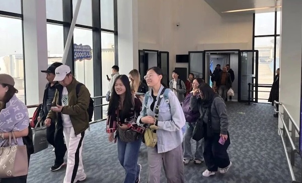 阿联酋2.jpg