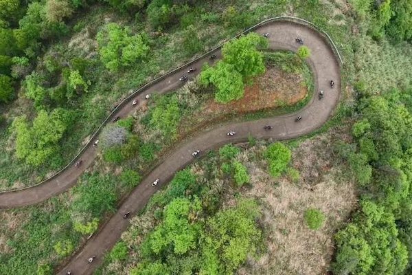 Roaring engines on 42 hairpin bends