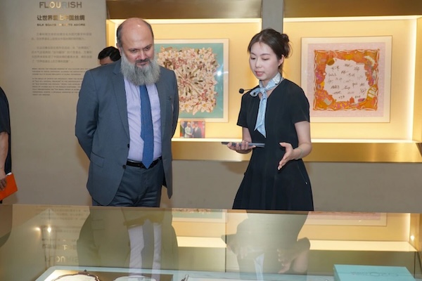 Hangzhou's textile upgrade attracts Pakistani trade delegation on first stop