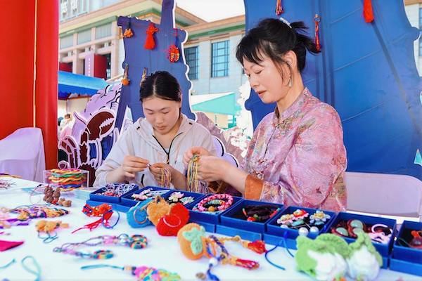 Zhejiang food festival brings regional flavors to Hangzhou