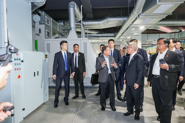 Myanmar president visits tech firms in Hangzhou