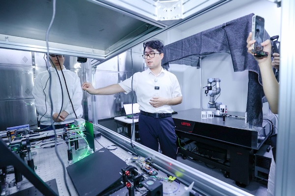 Zhejiang University unveils Qiushi Engine in bid to extend AI beyond research assistant role