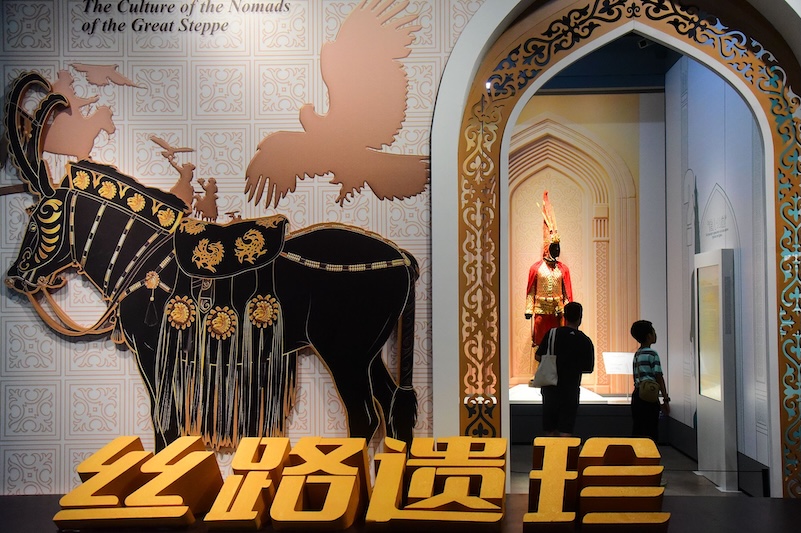 Exhibition reveals Sino-Kazakhstani exchanges along ancient Silk Road
