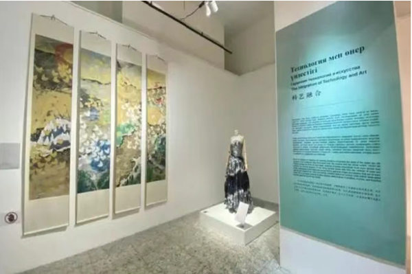 Silk heritage from Huzhou shines at Kazakhstan's national museum