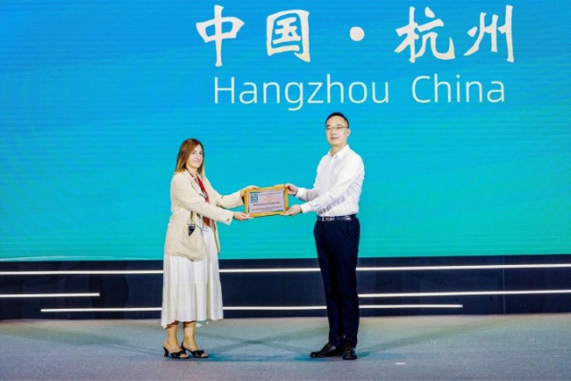 Hangzhou receives International Innovative City Award