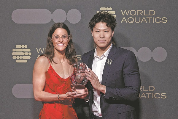 Breaststroke king Qin scoops top award after stellar year