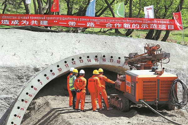 Deputy PM praises China over investment