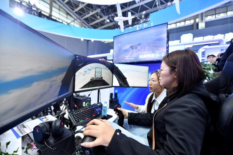 Global ties urged for intelligent, interconnected digital economy