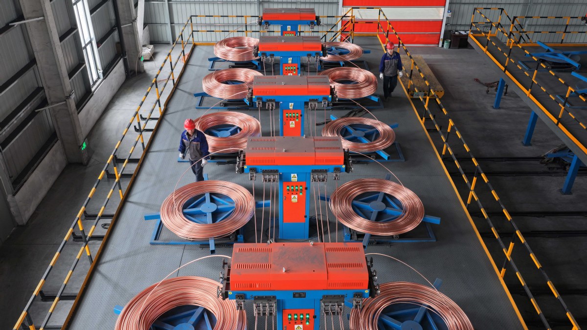 China's economic growth accelerates to 5% in Q1