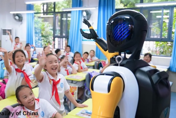 China's educational development in 100 years