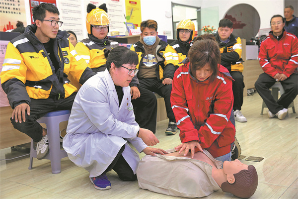 Gig workers expand services to communities
