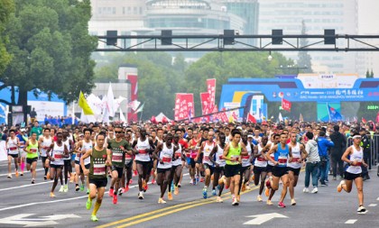 Record number of runners sign up for Hangzhou Marathon