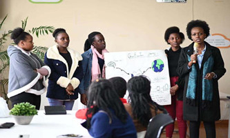 Alibaba trains Rwandan students in e-commerce 