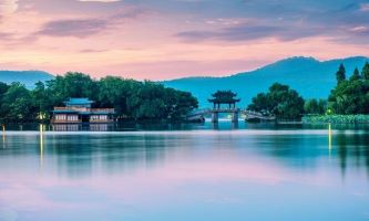 Hangzhou parks in West Lake scenic area to reopen to visitors