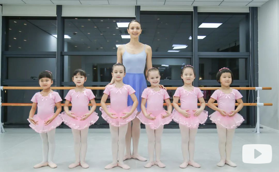 Russian ballet dancer dreams of forming a troupe