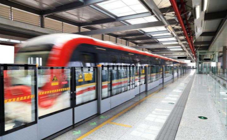 Hangzhou extend metro operation hours for Spring Festival