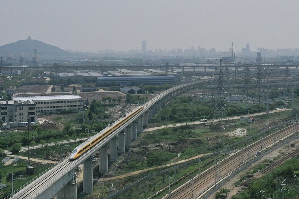 All railway construction projects resume in China's Yangtze River Delta