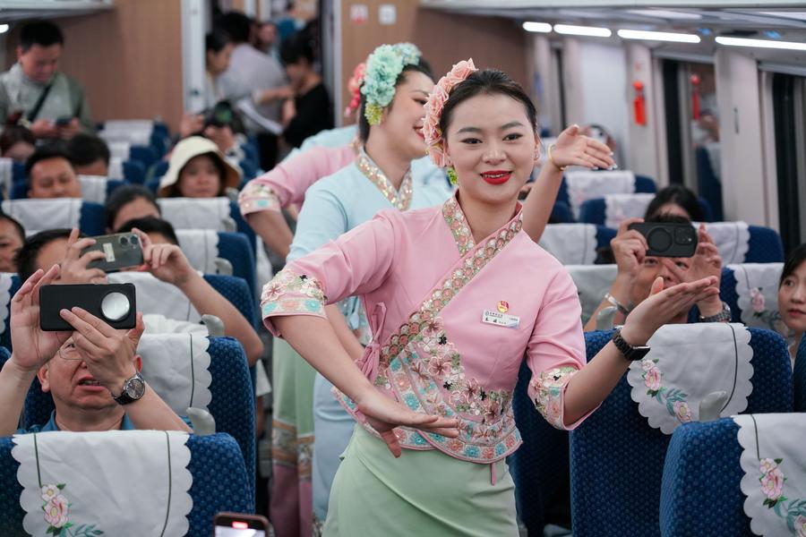 China reports record railway traffic as economic recovery drives travel demand