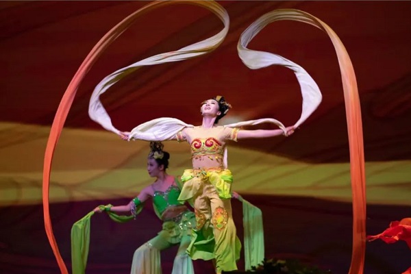 Happy Chinese New Year gala lights up stage in Mauritius