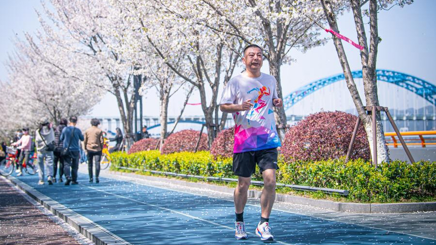 Weight management fever ignites, burning calories across China