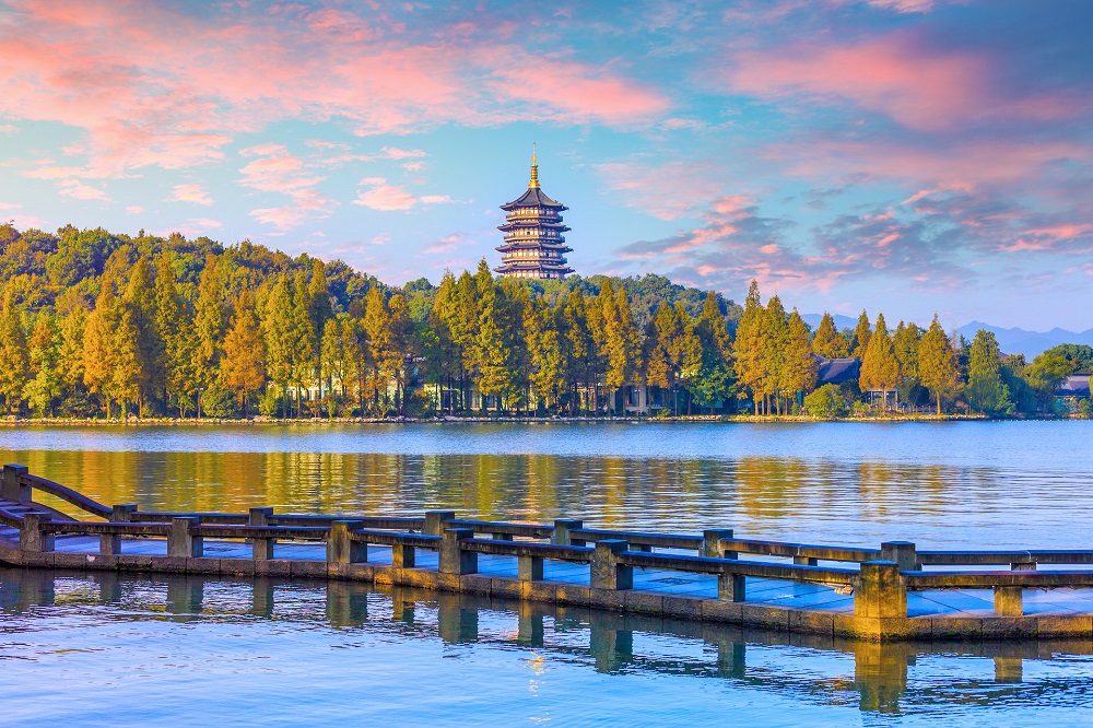 Hangzhou unveils diverse experiences for May Day Holiday
