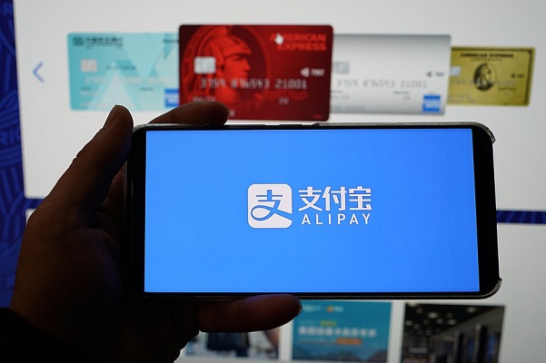 American Express joins Alipay digital payment system in China