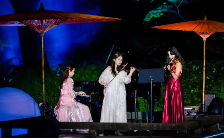 Chinese and Italian musicians perform in harmony