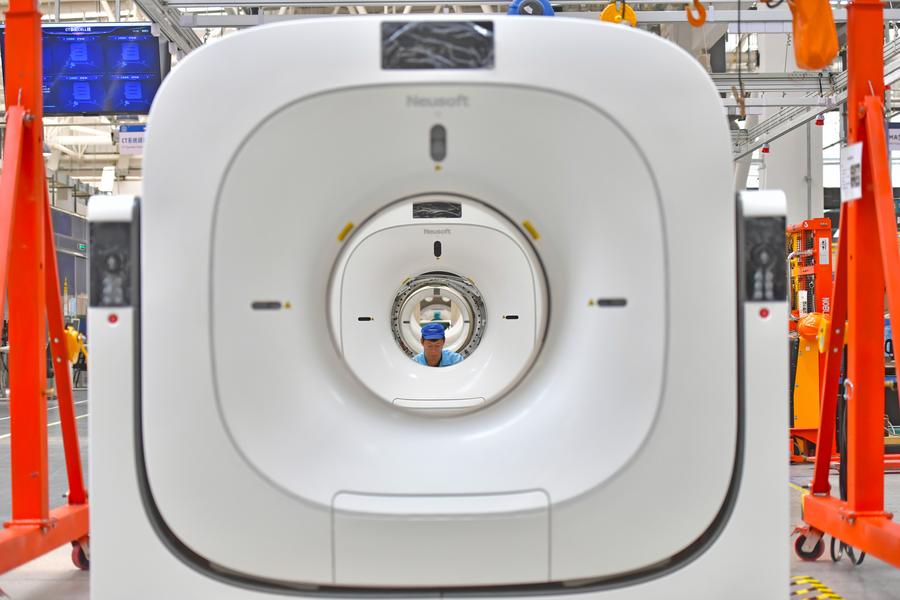 AI helps detect early stomach cancer in CT scans in China