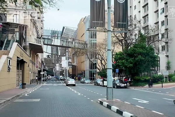 Hello, boss! Exploring South Africa?