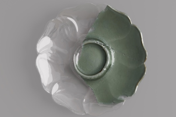 Where broken ceramics come back to life