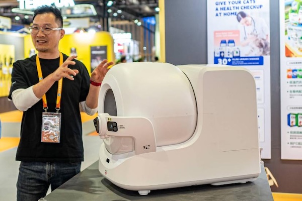 AI fuels growth in China's booming pet economy