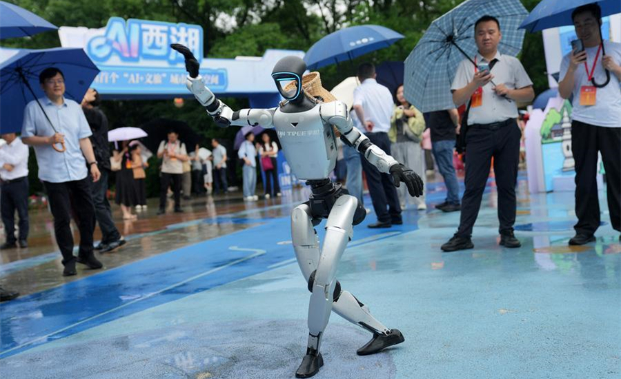 Xinhua Commentary: Unitree's successful IPO a vote of confidence in China's high-tech future