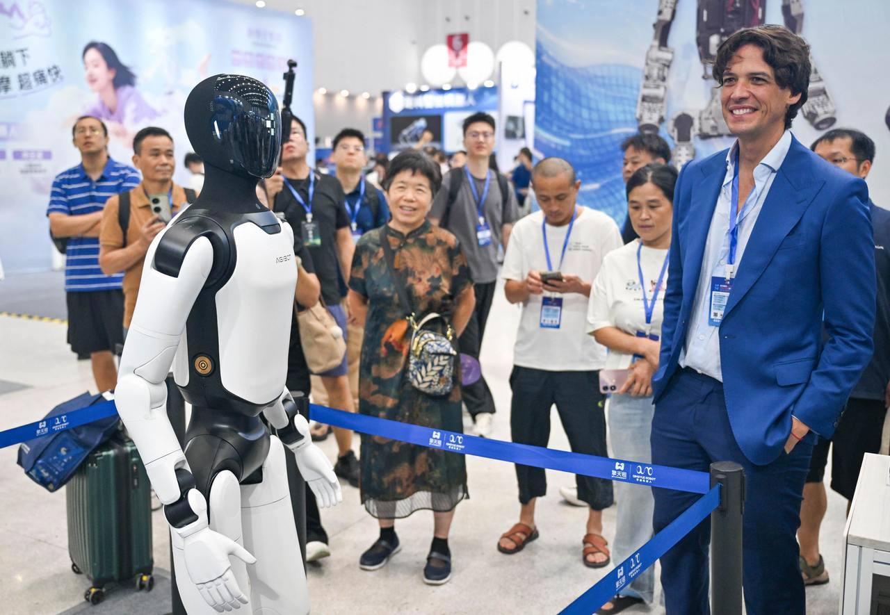 AI Show 2026 opens in Hangzhou