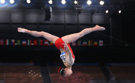 Olympic gold-winning gymnast admitted to Zhejiang University
