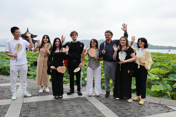 2025 Hangzhou West Lake Day welcomes friends from Italy