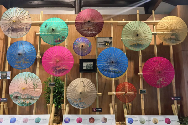 Nearly century-old West Lake silk umbrellas displayed in Hangzhou