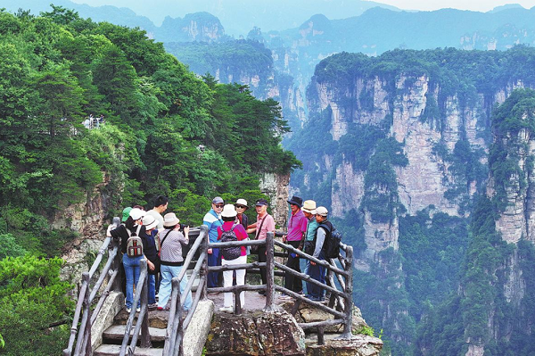 Visa-free policy boosts China-ROK ties